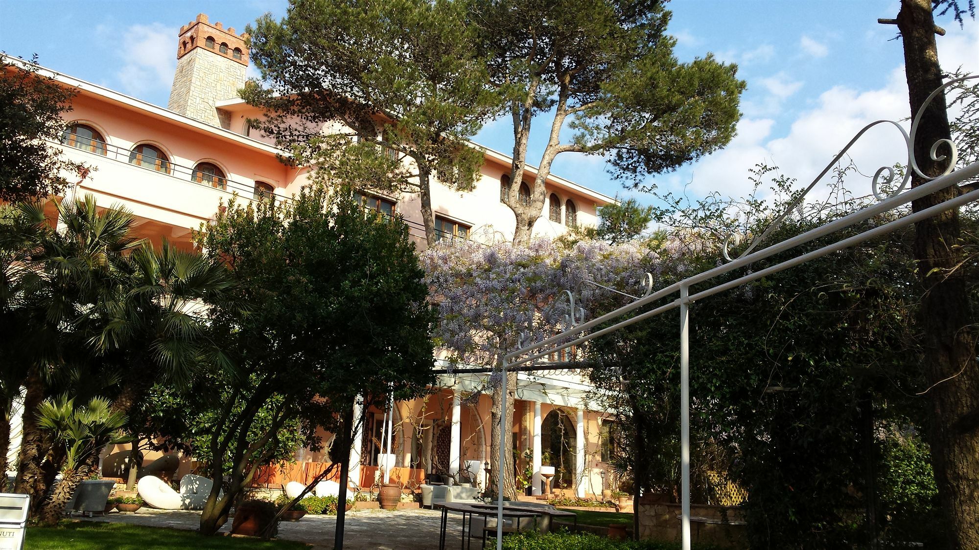 Park Hotel San Michele Мартина-Франка Экстерьер фото