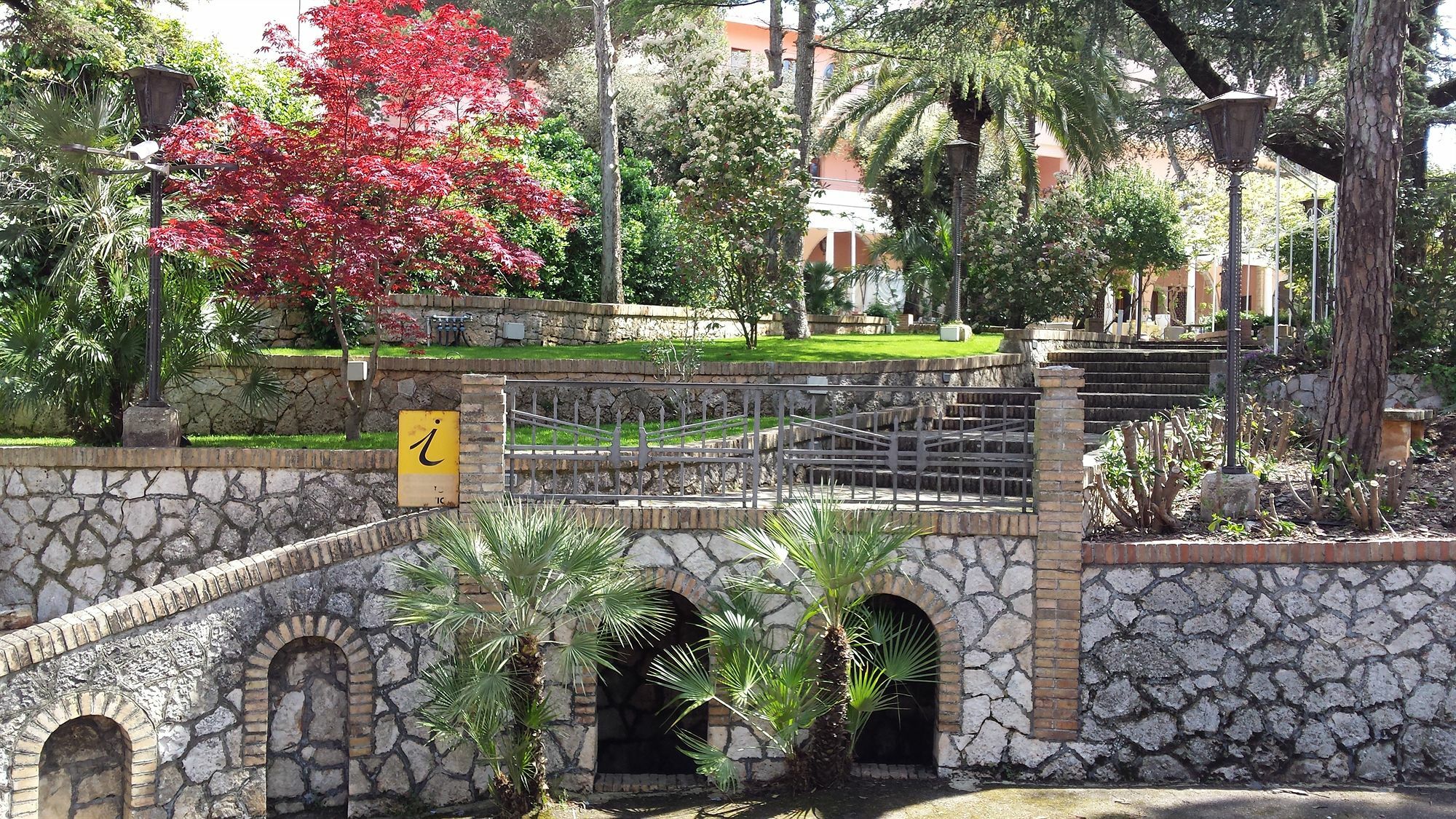 Park Hotel San Michele Мартина-Франка Экстерьер фото